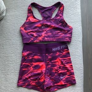 Nike pro set- women’s